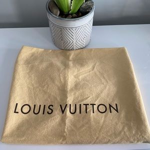 Pre-Owned Louis Vuitton Dust Bag